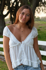 Lacy Baybdoll Sleeve Top